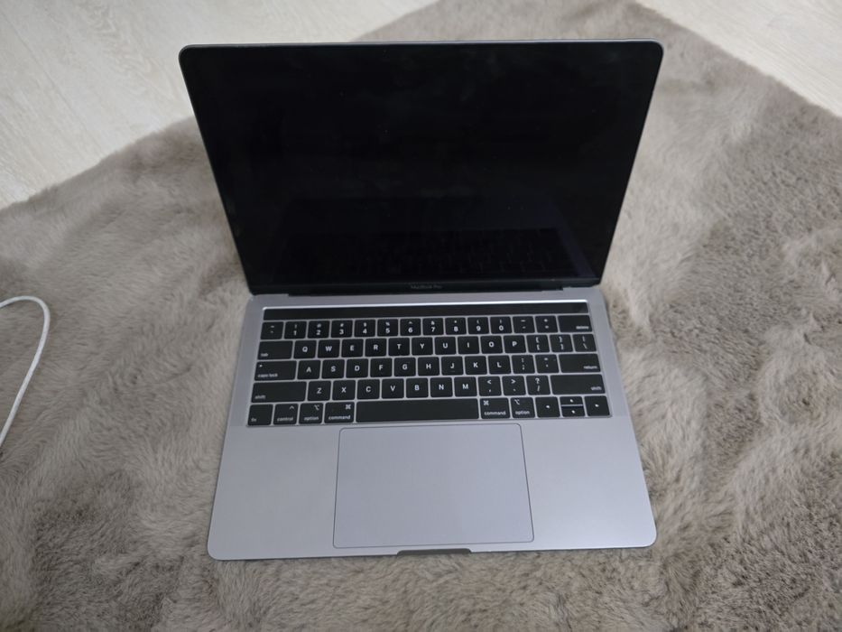 Macbook pro 13 2019