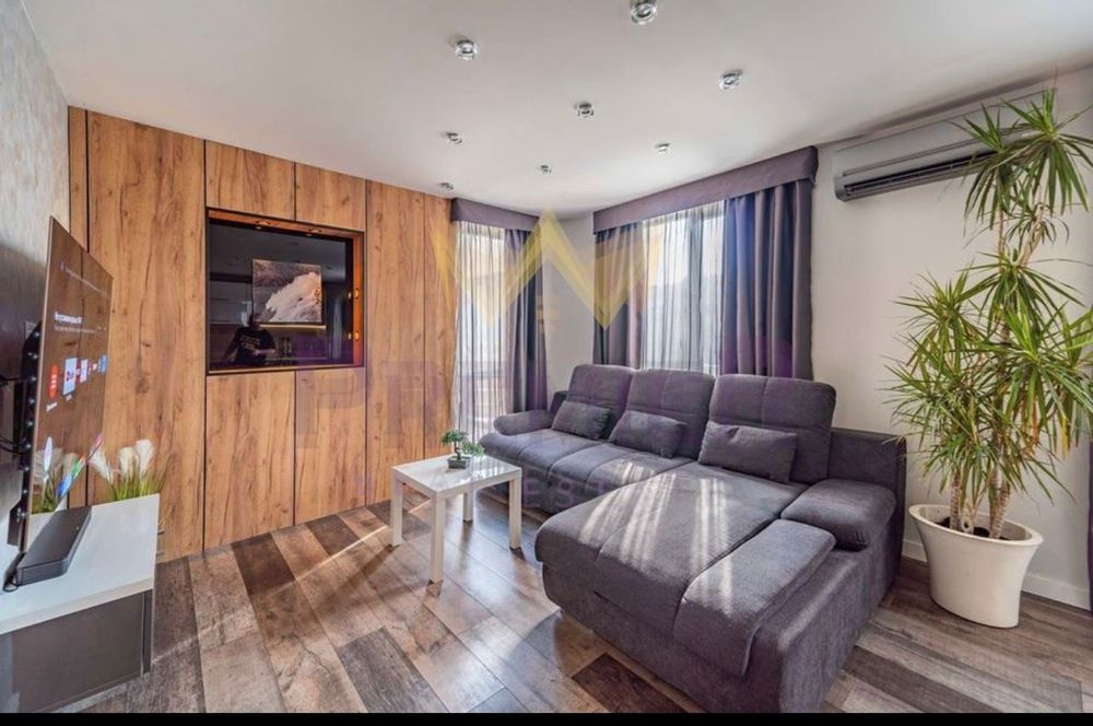 Дава се под наем Двустаен апартамент в Варна, Окръжна болница - 74 кв.м за 561 € - Снимка #1