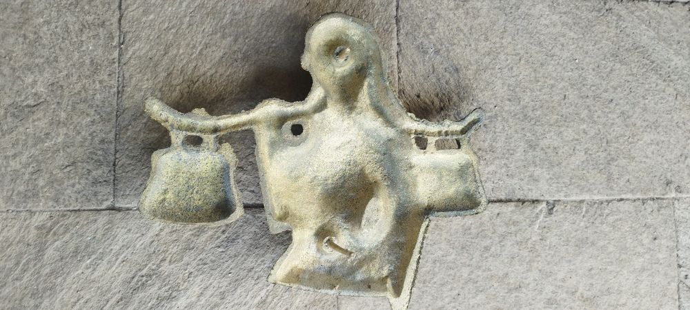 Месингова украса за чешма