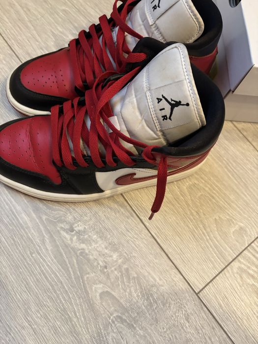 Jordan 1 mid marimea 38 originali