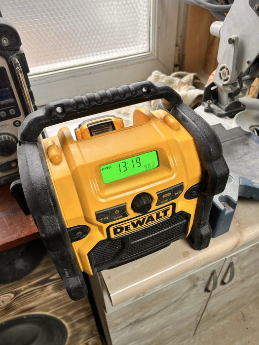 Radio santier dewalt