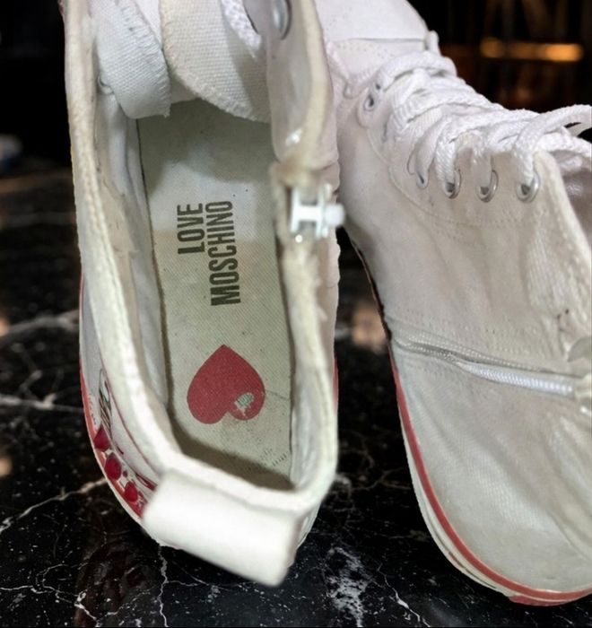 Love Moschino N 37 Limited