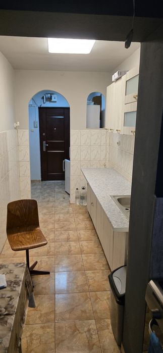 Vând apartament cu o camera
