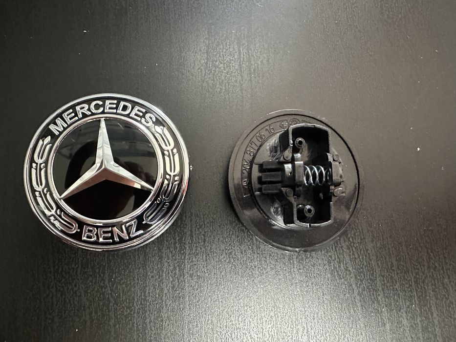 Emblema capota Mercedes negru chrome