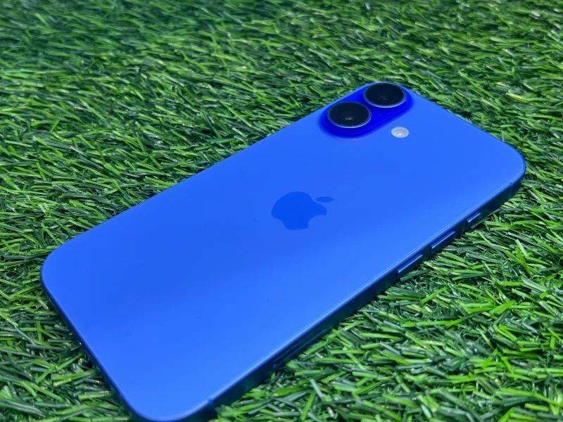 iphone 16 синий 128gb
