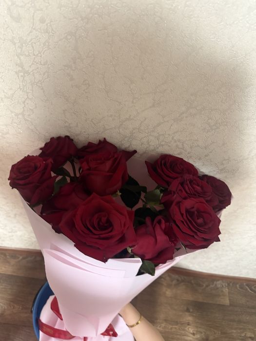 Продаю букет метровых роз