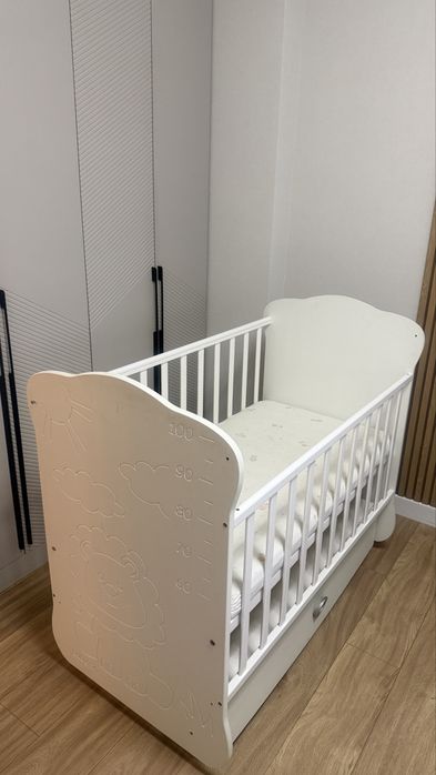 Детская кровать Babyton с матрасом