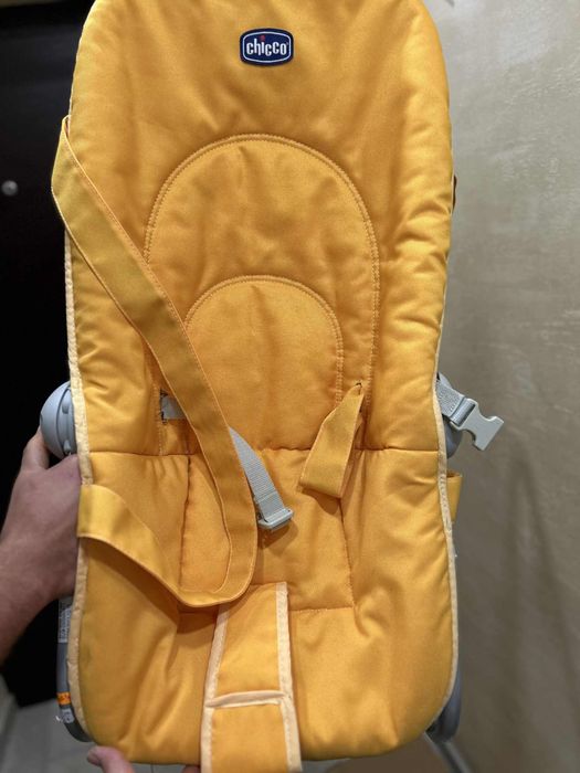 30 лв  Chicco - Бебешки Шезлонг Chicco Relax Yellow