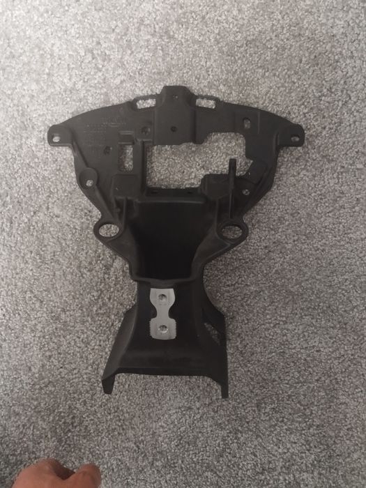 cadru suport bord pentru Triumph street triple 765 r model 2021