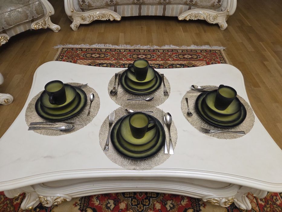 Продам сервиз на 4 персоны Lefard