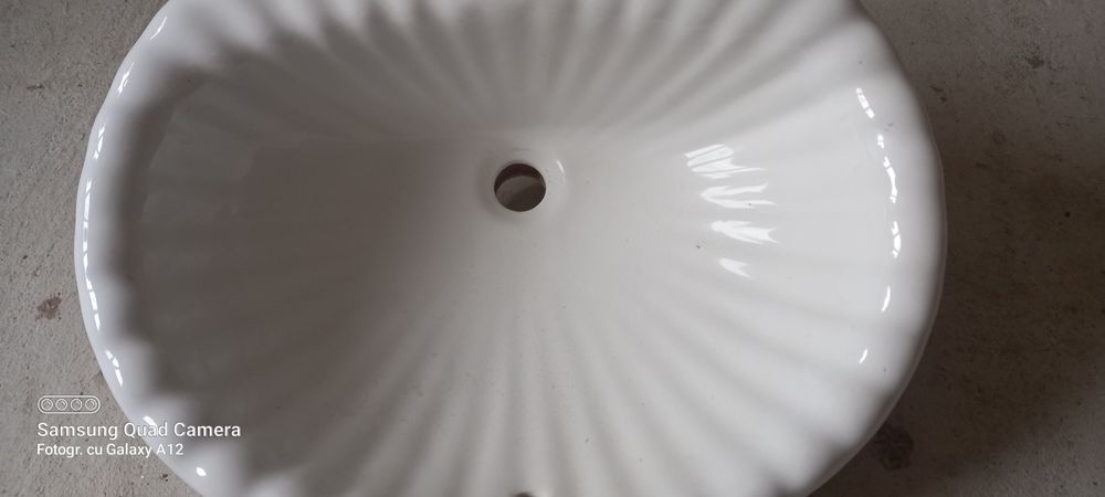 Ghiuvetă ,portelan scoică