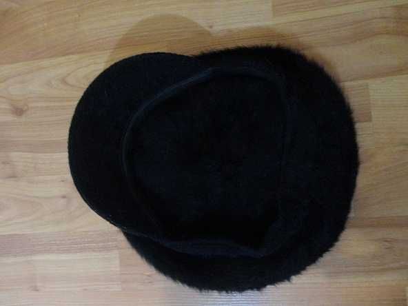 sapca angora neagra