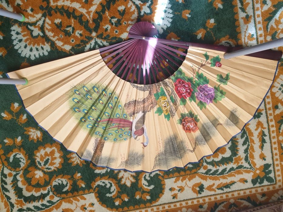 Веера  производства Корея