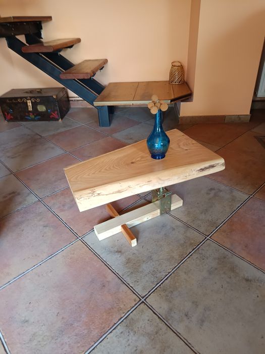 Masa cafea stejar , picioare diferite