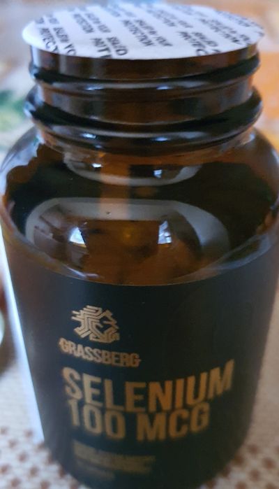 Хранителна добавка Selenium 100 MCG.