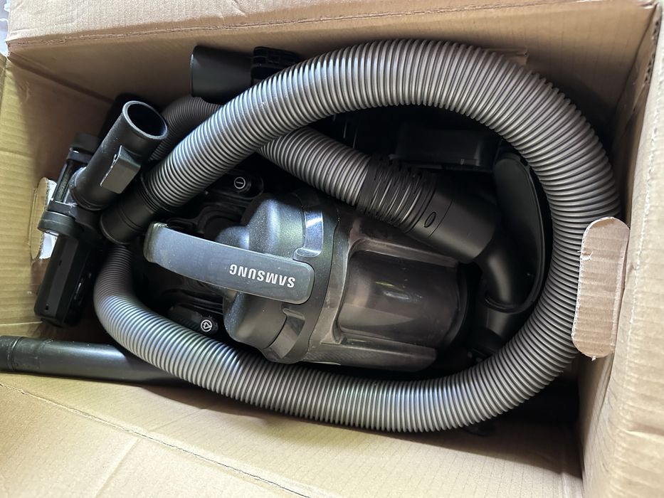 Пылесос в комплекте самсунг