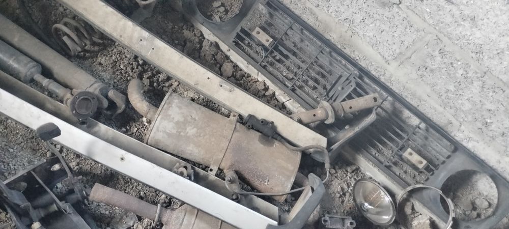Продам запчасти для нивы 2121 Б.У