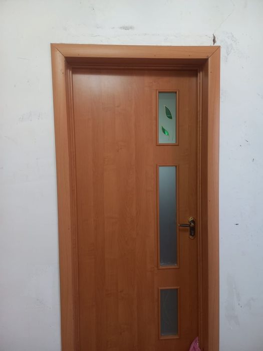 Продам межкомнатные двери