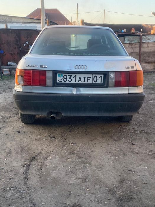Продаю ауди 80 б3