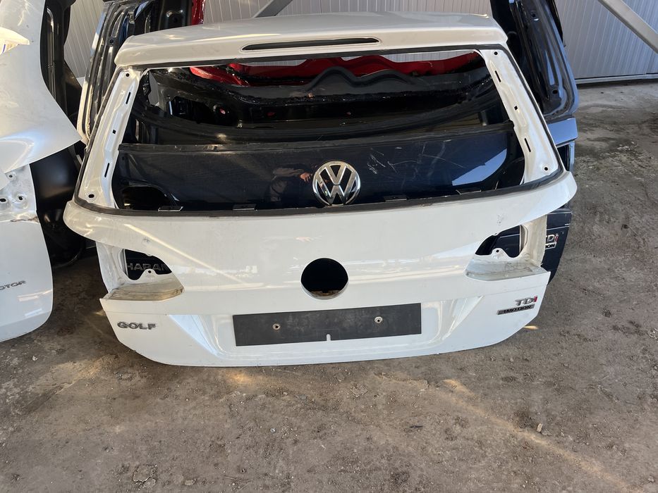 2 броя багажна врата VW Golf 7 (2012-2020)