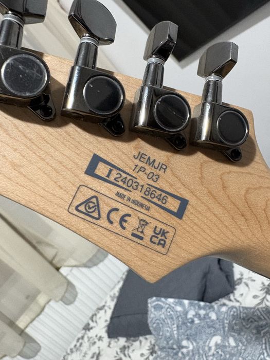 Chitara electrica Ibanez JEMJR-WH