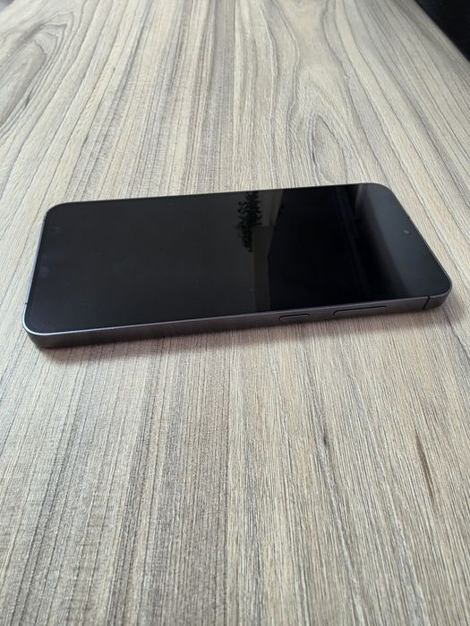 Samsung Galaxy S24 plus