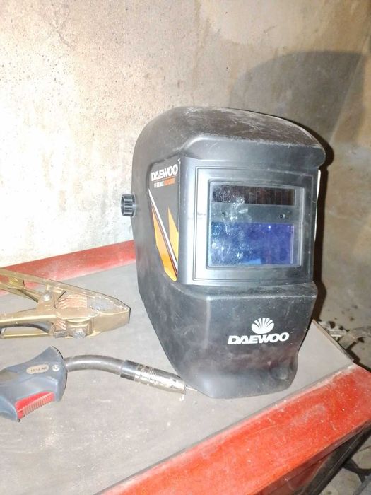 Заваръчна машина