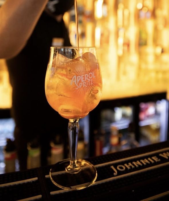 Barman, Bar Mobil, Mese cocktail incluse