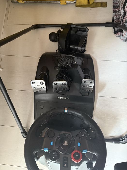 Продам руль logitech g29