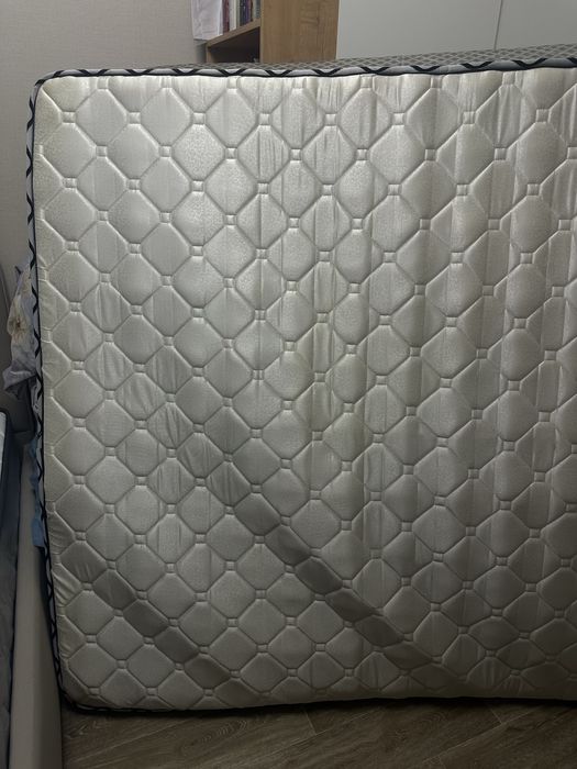 Продам матрац