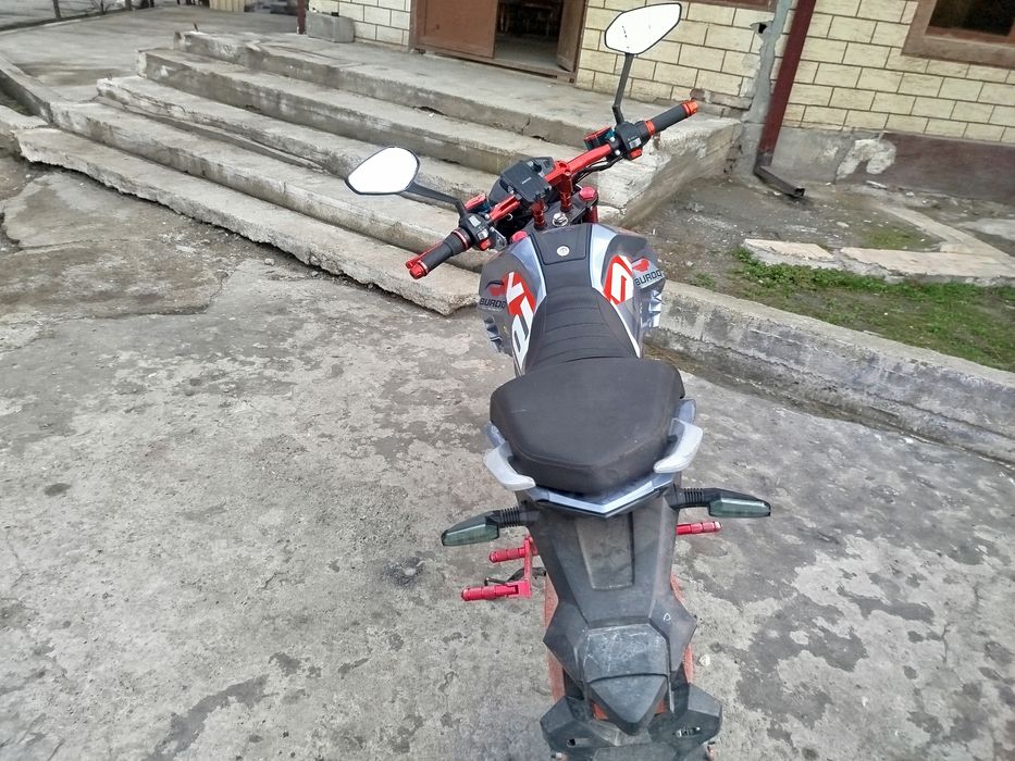 Сотилади холати яхши юришлари яхши