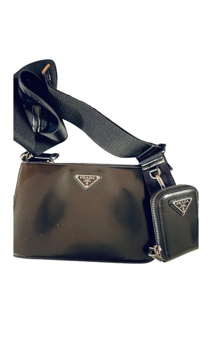 Черна чанта Prada