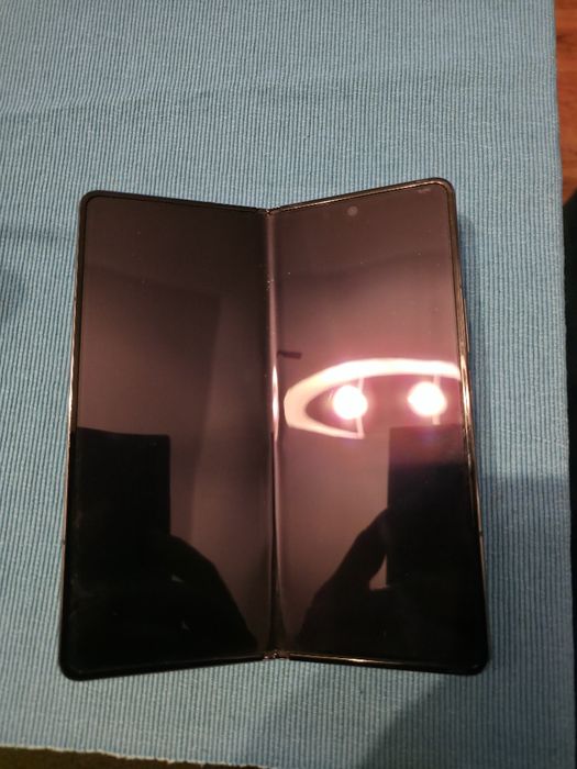 Samsung z fold 4
