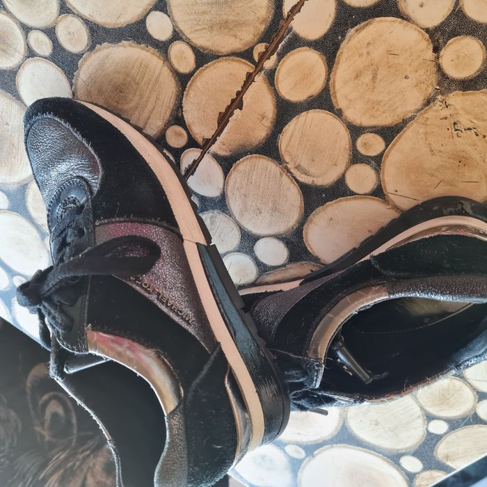 Оргинални кецове маратонки сет