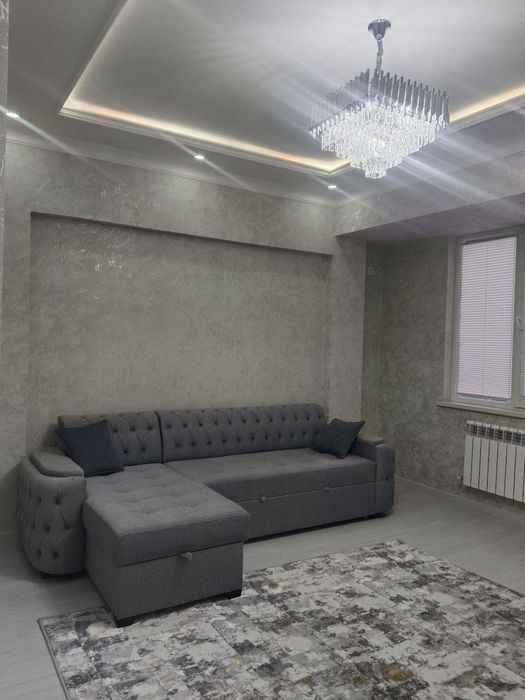 Golden leaf yaqnida arenda bezmakler