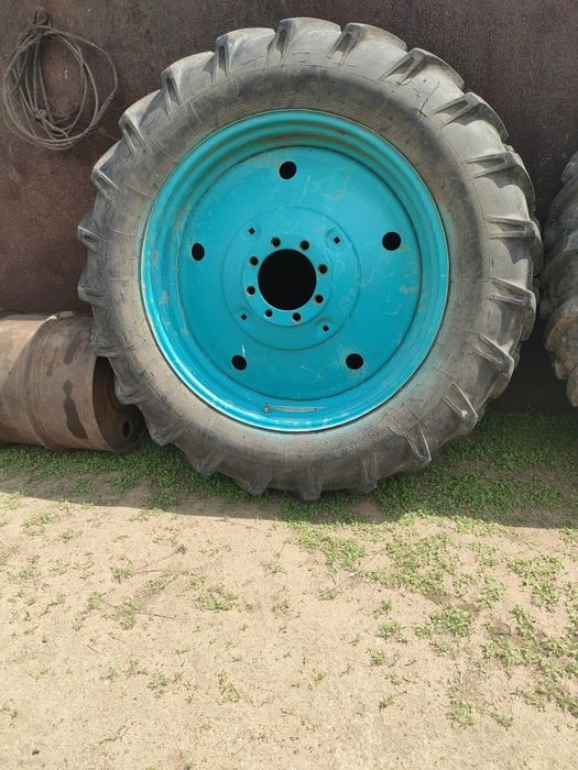 Продам комплект колёс