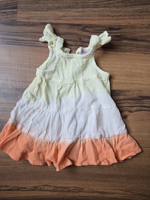 Рокли за момиче от 3 до 6 месеца