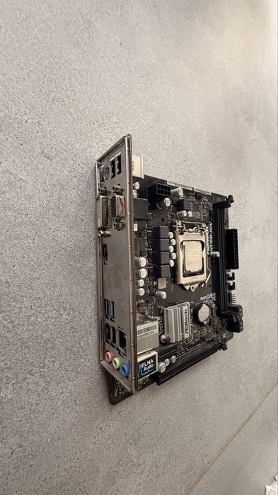 Asrock h310 HDV+ Kit i3 8100 +sursa