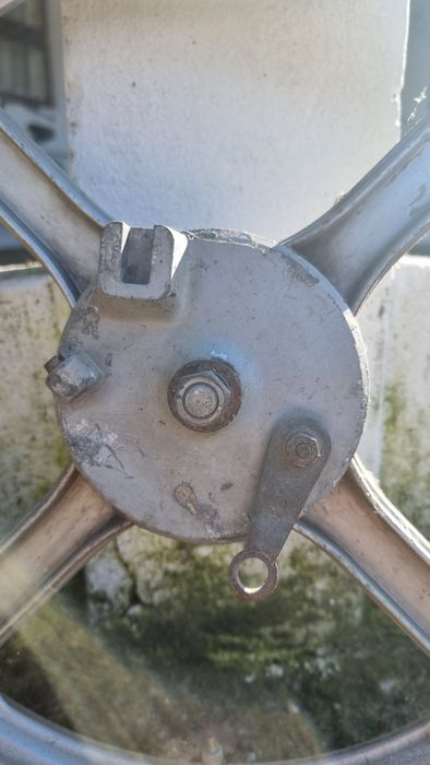 Roata moped Piaggio