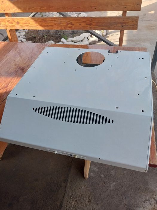 Вытяжка в хорошем состоянии