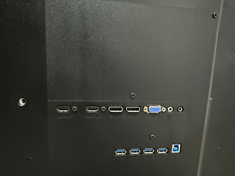 Monitor Philips BDM4350UC, 43” 4K IPS, stare impecabilă