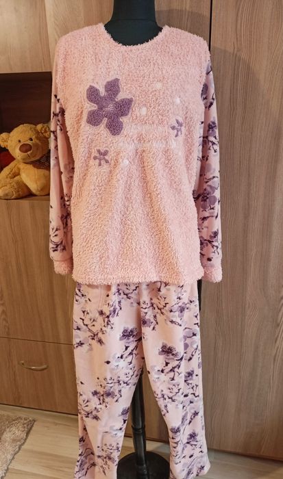 Пухена зимна пижама