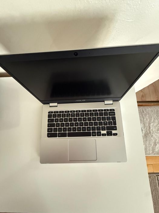 Laptop Asus C423N