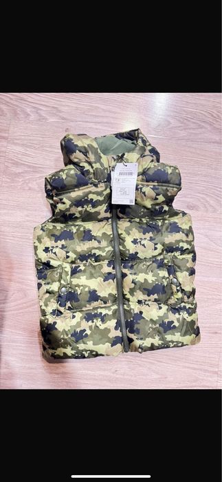 Жилетка для мальчика 7-8 лет