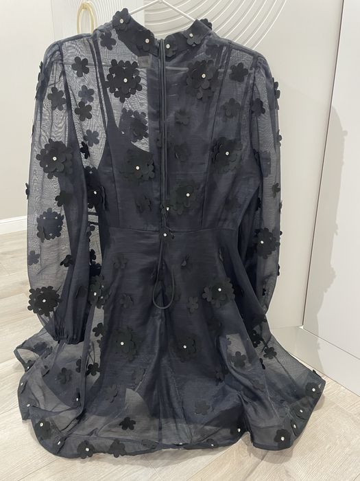 продам крсивое, короткое платье