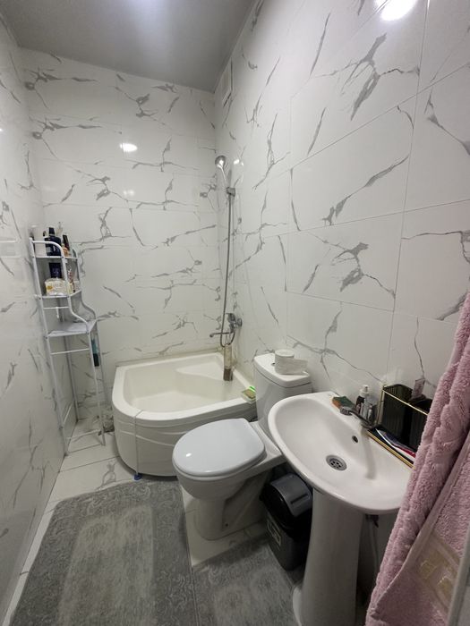 Сергели янги дархон 3/12/16.  Срочно сотилади.