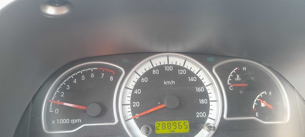 Moshina sotiladi variantga berilmaydi