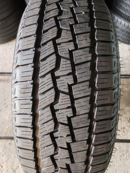 1 anvelopa 225 55 18