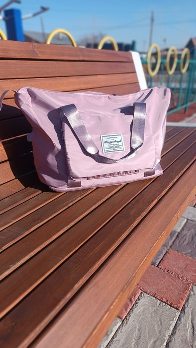 Дорожная сумка пудровая