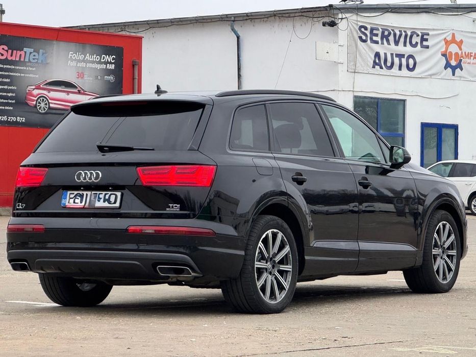 Audi Q7 2019 Full